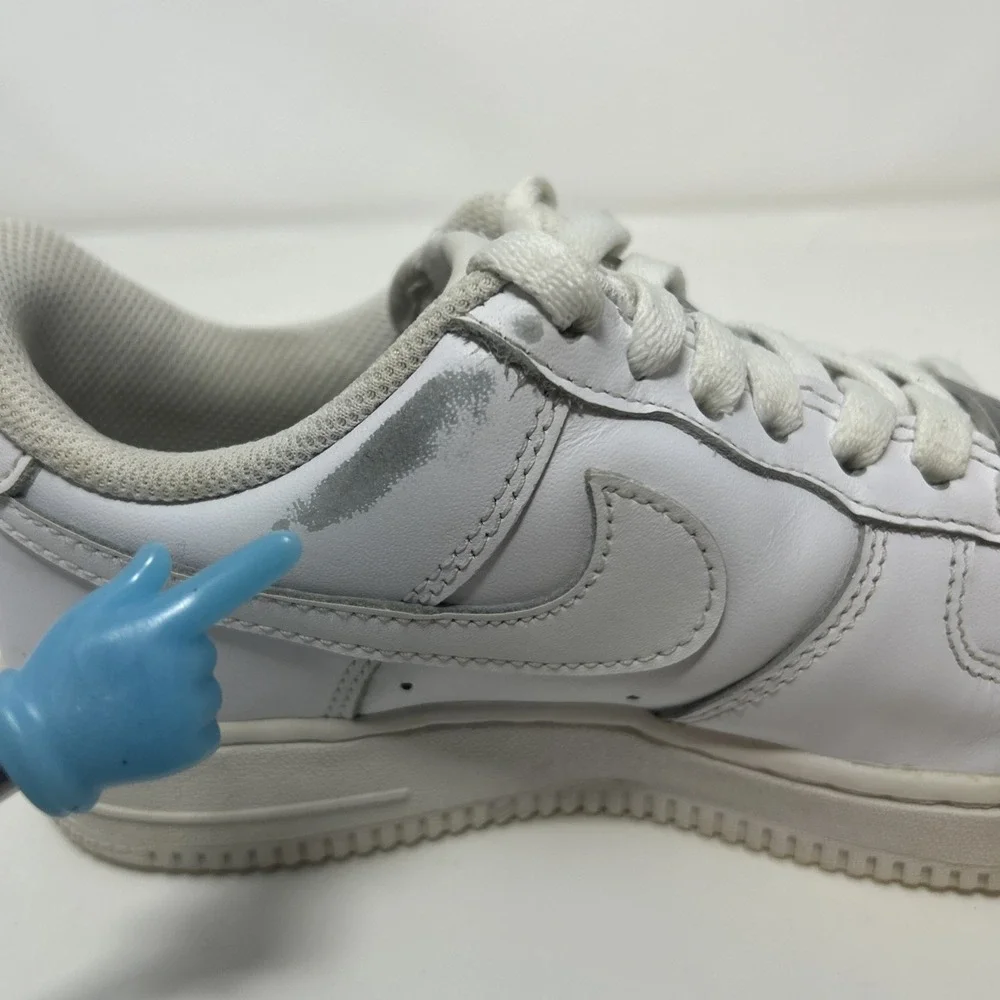 Nike‎ Air Force 1 '07 Low Sneakers Women's Size 5 Triple White DD8959-100